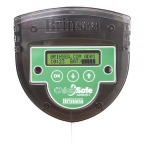 Автоматический открыватель двери Chicksafe Advance с таймером для курятника